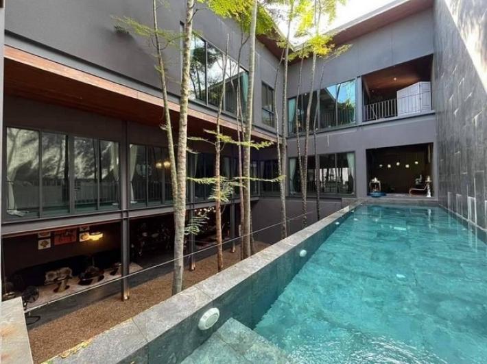 LVPP51772 ขายบ้านเดี่ยว นาคนิวาส 21 สุดหรู 3 ชั้น Ultra  Luxury Modern บนที่ดิน 101 ตารางวา พร้อมสระว่ายน้ำ