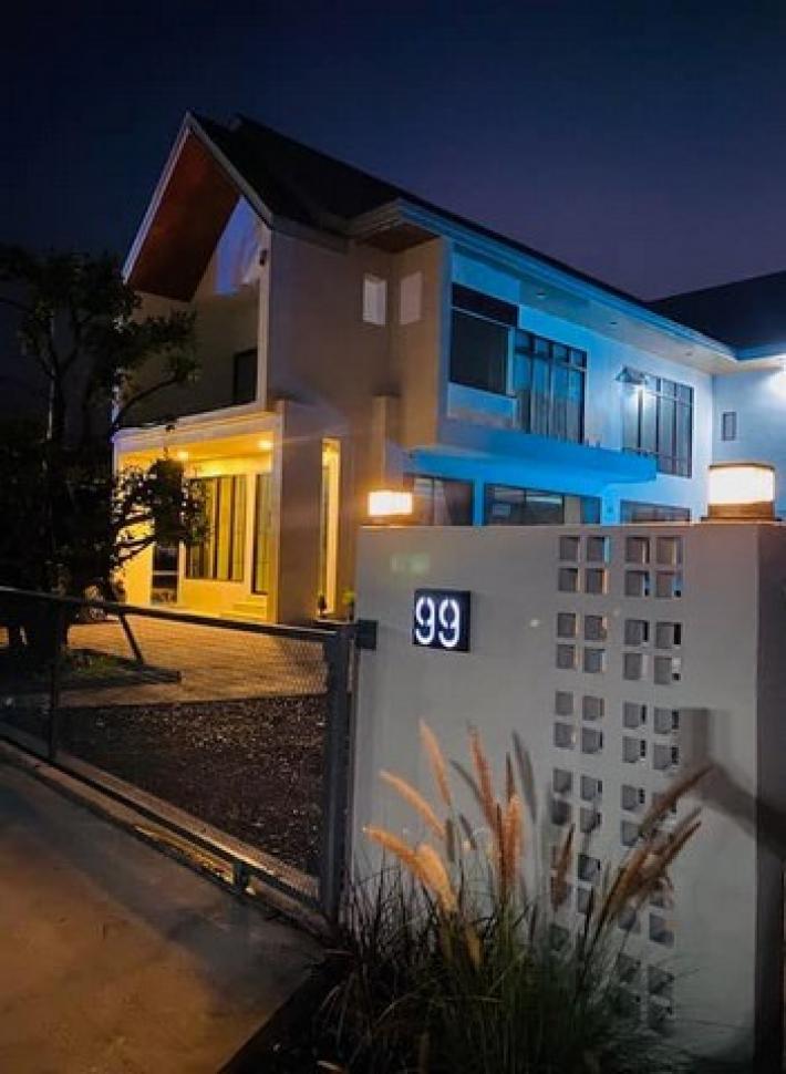 ขาย Pool Villa On-Tai Mountain View ( บ้านสร้างเสร็จพร้อมอยู่)  พิกัด อ.แม่ออน จ.เชียงใหม่ (บ้านเลขที่ 99) ราคา 9,900,000 บาท
