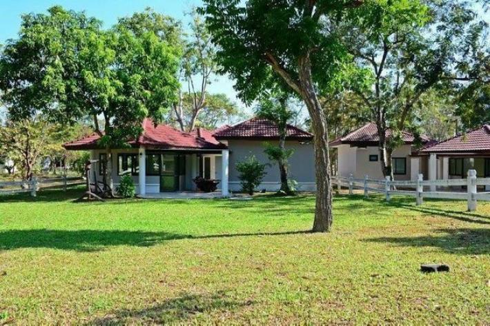 ขายด่วน บ้านเดี่ยว พัทยา คันทรี่คลับ โฮม แอนด์ เรสซิเดนซ์ Pattaya Country Club Home and Residence