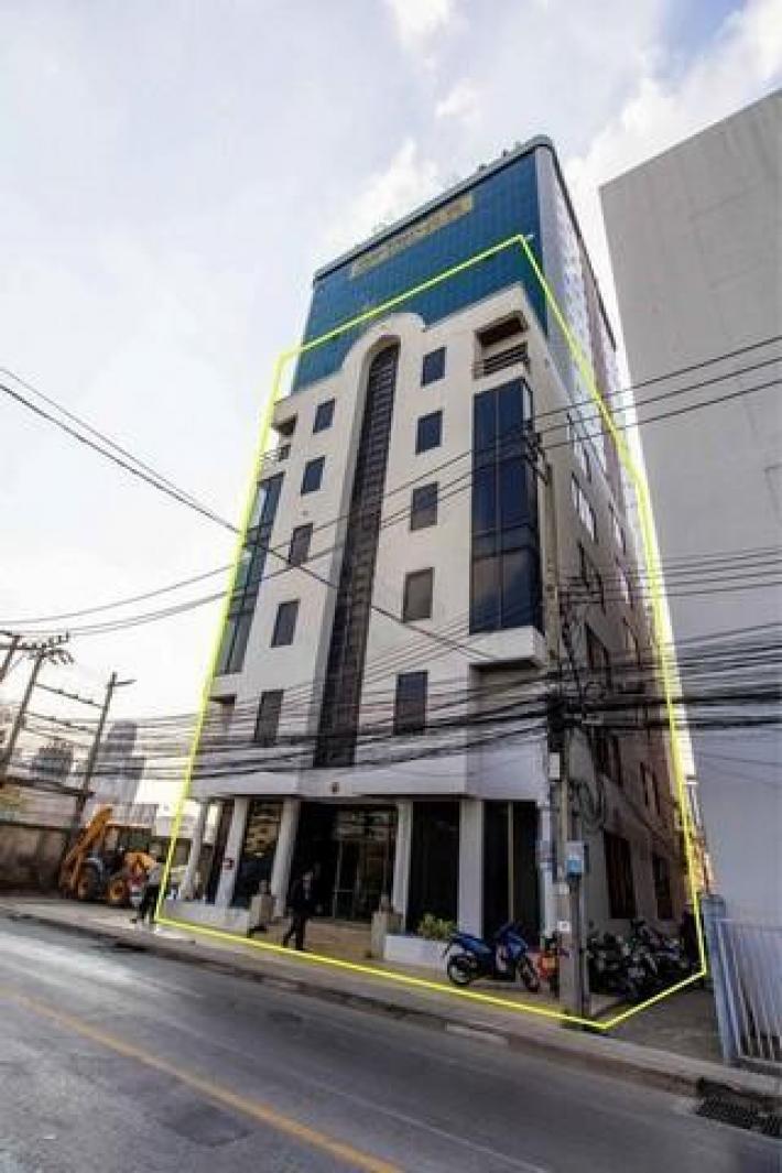 รหัสC5730 ให้เช่าและขาย อาคารสำนักงาน 6ชั้น ตึกมุมพร้อมลิฟท์ ย่านรัชดาภิเษก สุทธิสาร ห้วยขวาง ใกล้ MRT สุทธิสาร